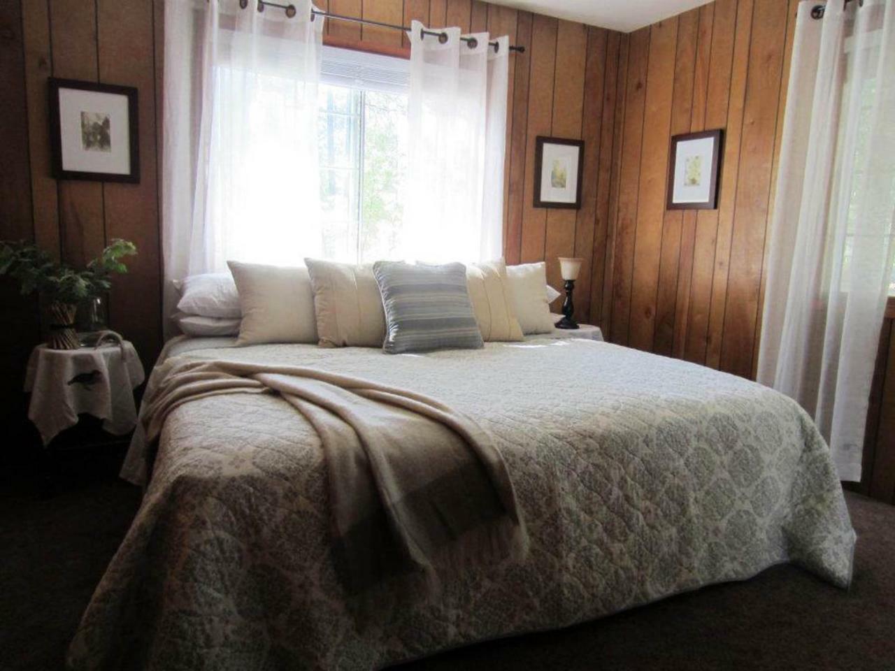 The Red Rooster Lodge Султервілл Номер фото